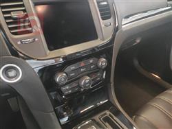 کرایسلەر 300